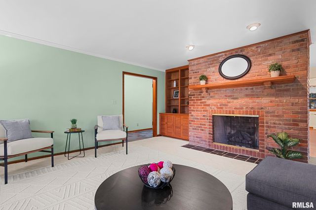 41 Belhaven Drive, Springfield, IL 62704