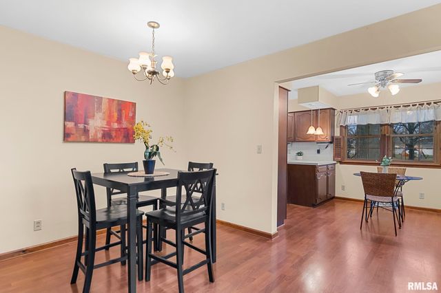 41 Belhaven Drive, Springfield, IL 62704