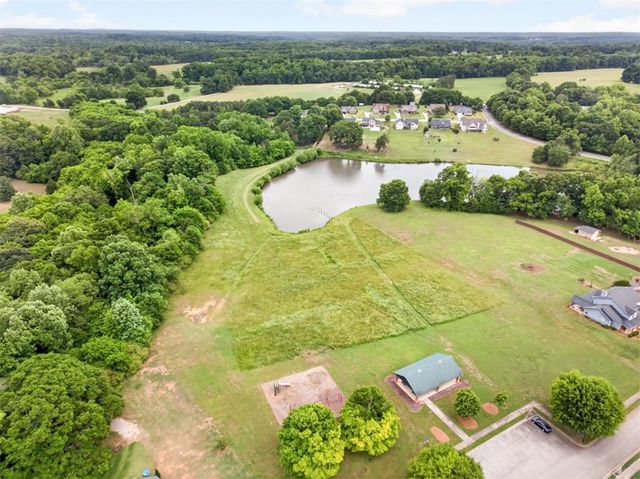 20 Overlook Lane, Jefferson, GA 30549