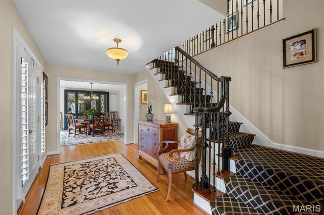 12225 Carberry Place, Town And Country, MO 63131
