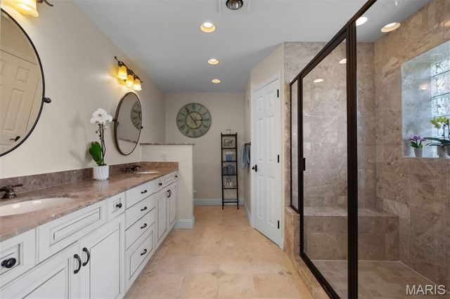 12225 Carberry Place, Town And Country, MO 63131