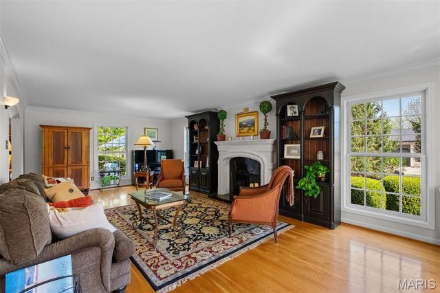 12225 Carberry Place, Town And Country, MO 63131