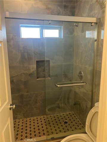 9432 Emperor Avenue B, Temple City, CA 91780