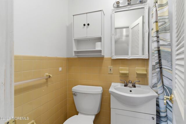 246 N Barbados Drive N, Toms River, NJ 08757