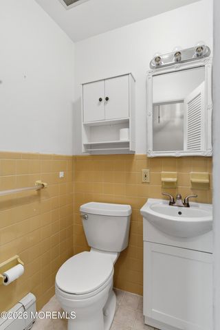 246 N Barbados Drive N, Toms River, NJ 08757