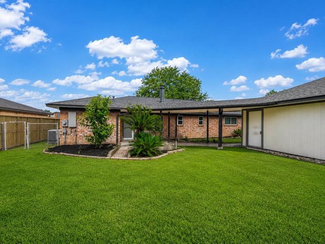 3301 Park Meadows Avenue, Deer Park, TX 77536