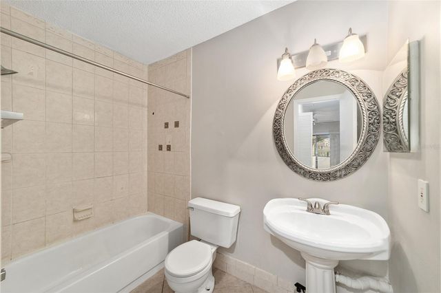 3401 E FORT KING STREET 202, Ocala, FL 34470