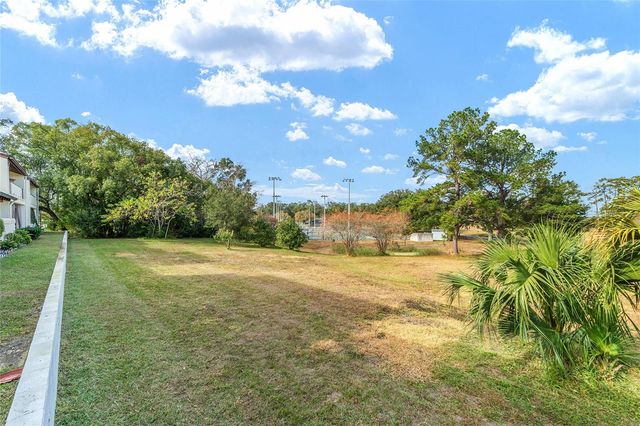 3401 E FORT KING STREET 202, Ocala, FL 34470