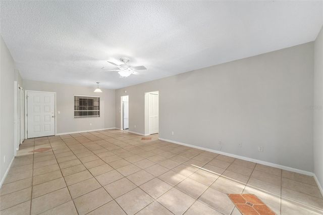 3401 E FORT KING STREET 202, Ocala, FL 34470