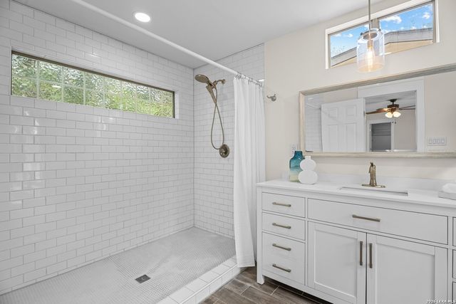 1153 GARRATY RD, Terrell Hills, TX 78209