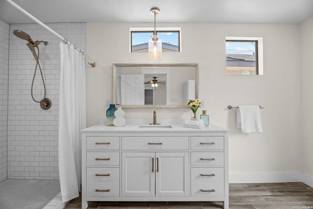 1153 GARRATY RD, Terrell Hills, TX 78209