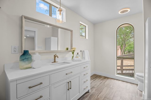 1153 GARRATY RD, Terrell Hills, TX 78209