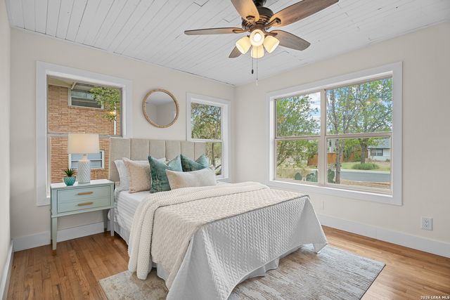 1153 GARRATY RD, Terrell Hills, TX 78209