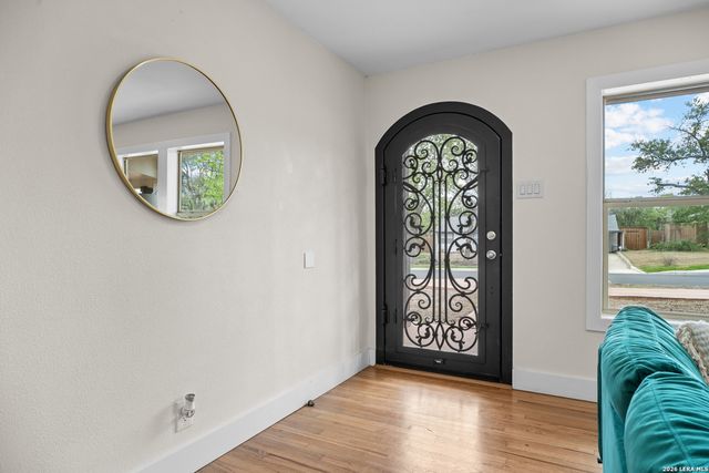 1153 GARRATY RD, Terrell Hills, TX 78209