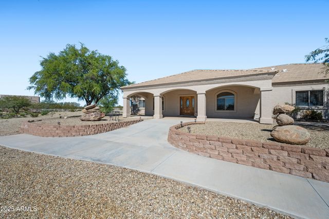 21280 W VISTA ROYALE Drive, Wickenburg, AZ 85390