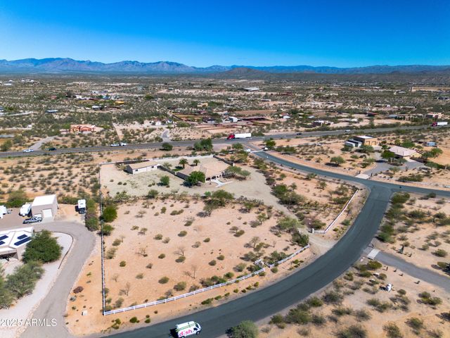 21280 W VISTA ROYALE Drive, Wickenburg, AZ 85390