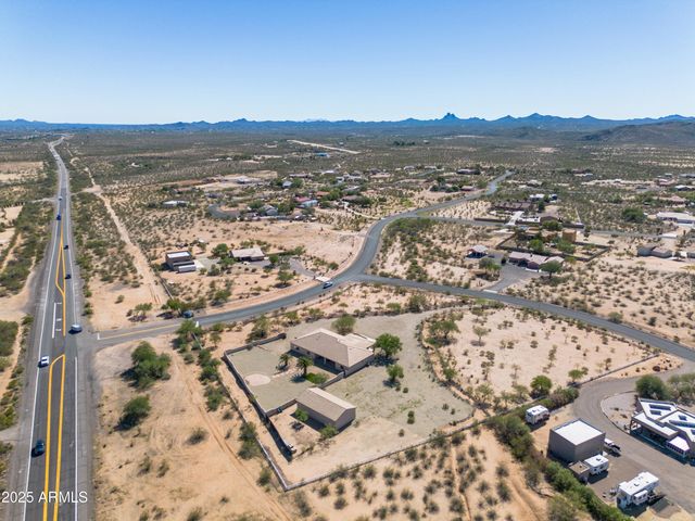 21280 W VISTA ROYALE Drive, Wickenburg, AZ 85390