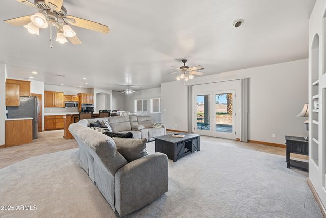 21280 W VISTA ROYALE Drive, Wickenburg, AZ 85390