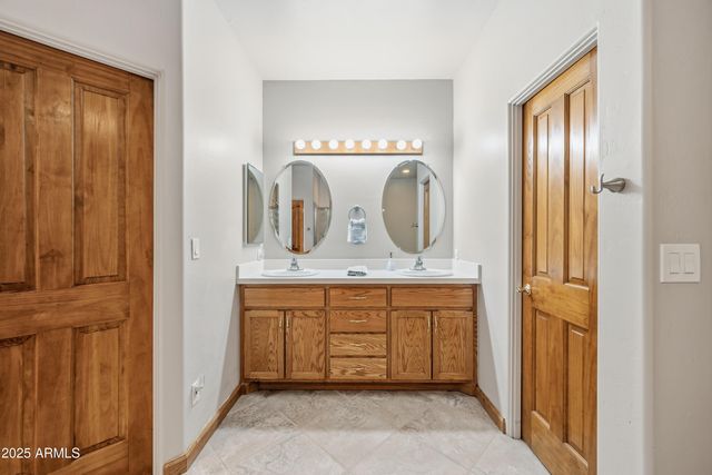 21280 W VISTA ROYALE Drive, Wickenburg, AZ 85390