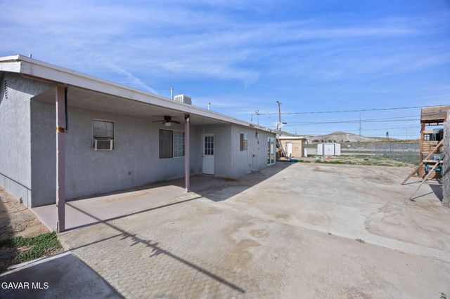 2930 Acacia Street, Rosamond, CA 93560