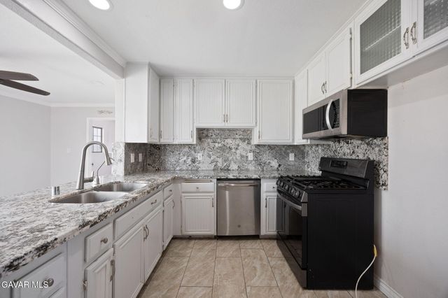 2930 Acacia Street, Rosamond, CA 93560