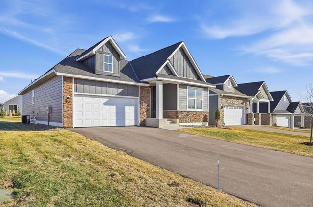 17936 Gresford Lane, Lakeville, MN 55044