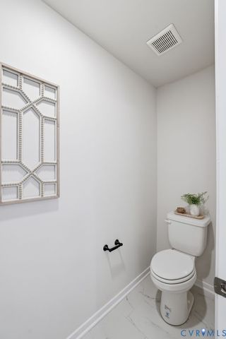 18166 Veronica Ct, Moseley, VA 23120