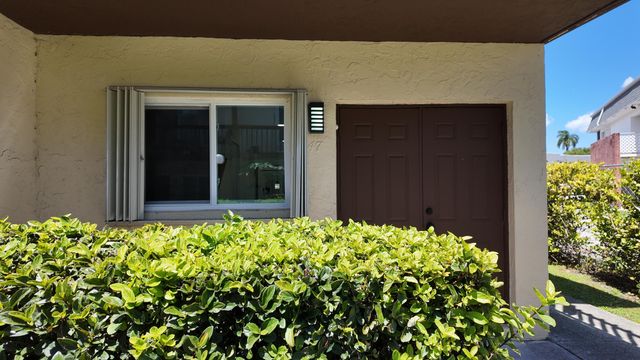 6607 WINFIELD Boulevard 47, Margate, FL 33063