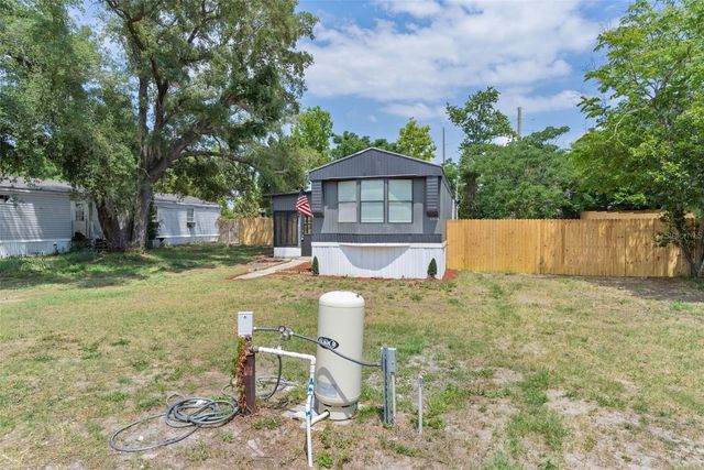 33514 LUANA COURT, Leesburg, FL 34788