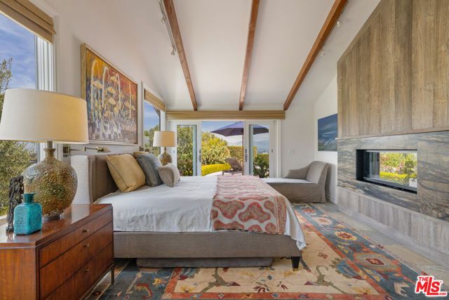 3770 Glenridge Drive, Sherman Oaks, CA 91423