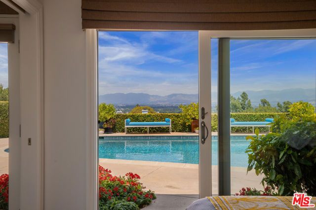 3770 Glenridge Drive, Sherman Oaks, CA 91423