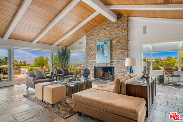 3770 Glenridge Drive, Sherman Oaks, CA 91423
