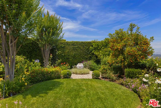 3770 Glenridge Drive, Sherman Oaks, CA 91423