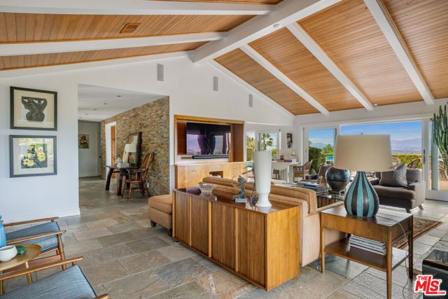 3770 Glenridge Drive, Sherman Oaks, CA 91423