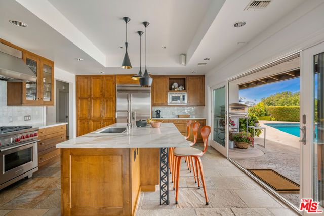 3770 Glenridge Drive, Sherman Oaks, CA 91423