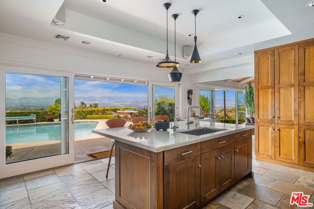 3770 Glenridge Drive, Sherman Oaks, CA 91423