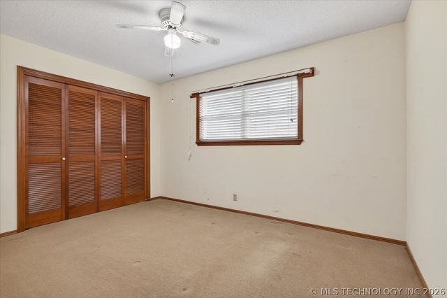 6413 BELMONT Road, Bartlesville, OK 74006