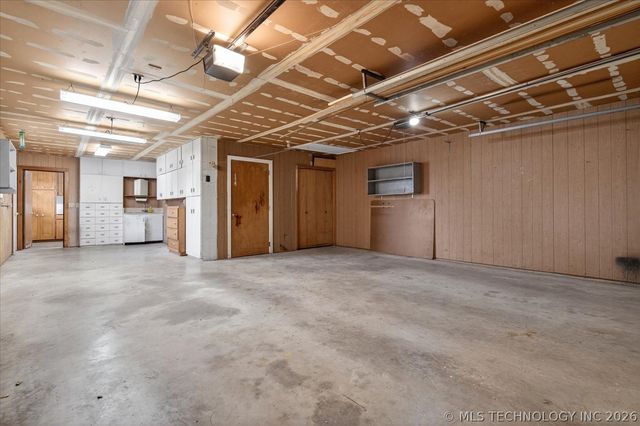 6413 BELMONT Road, Bartlesville, OK 74006