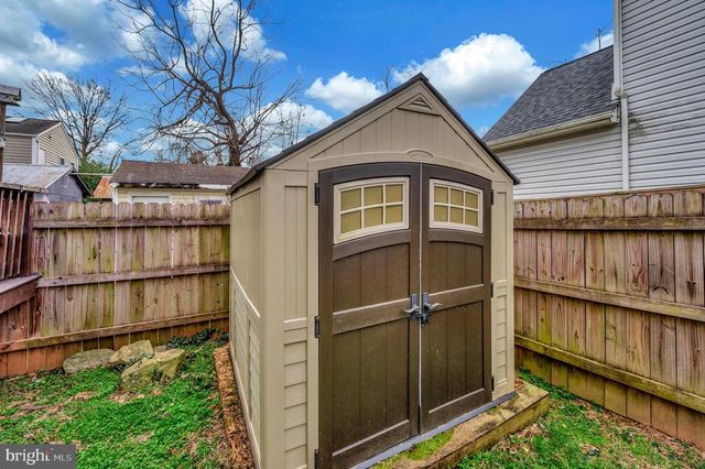 1712 WASHINGTON AVE, Fredericksburg, VA 22401