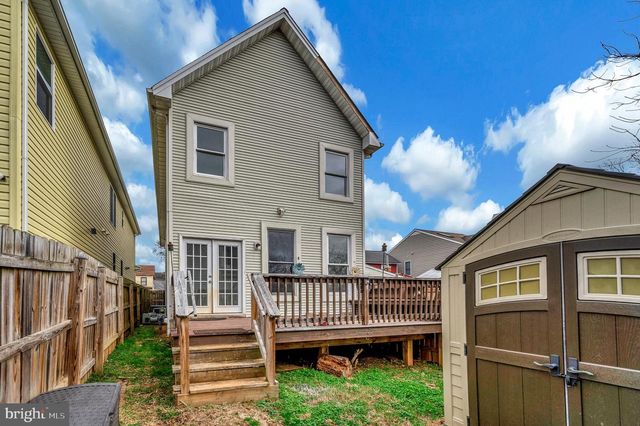 1712 WASHINGTON AVE, Fredericksburg, VA 22401