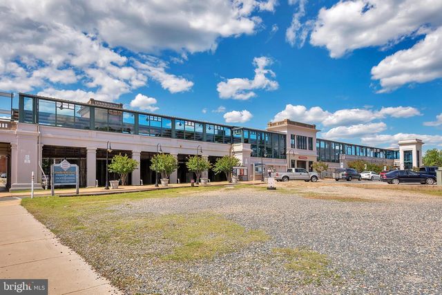 1712 WASHINGTON AVE, Fredericksburg, VA 22401