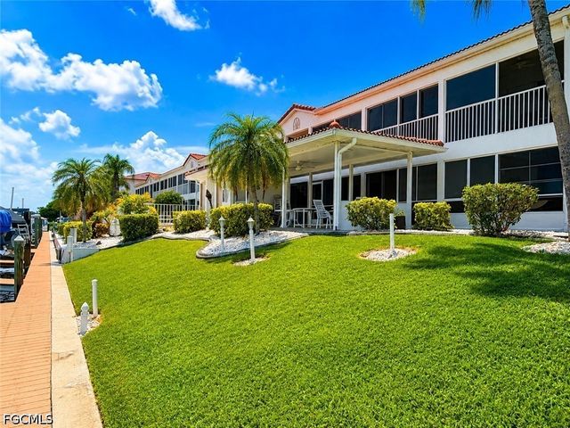 1615 SE 46th LN 202, Cape Coral, FL 33904