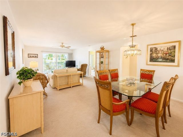 1615 SE 46th LN 202, Cape Coral, FL 33904