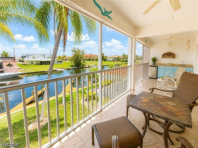 1615 SE 46th LN 202, Cape Coral, FL 33904