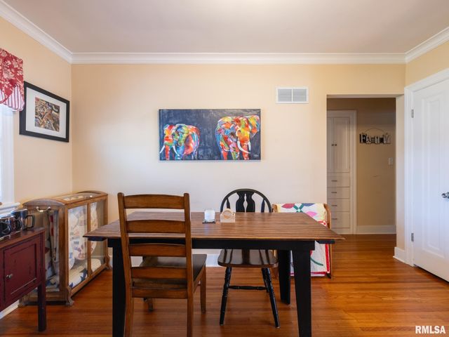 3120 N LINNHILL Court, Peoria, IL 61604