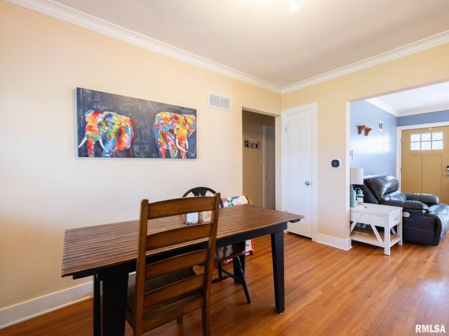 3120 N LINNHILL Court, Peoria, IL 61604