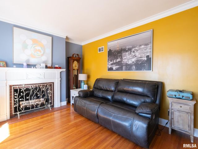 3120 N LINNHILL Court, Peoria, IL 61604