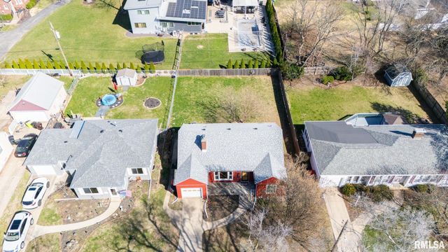 3120 N LINNHILL Court, Peoria, IL 61604