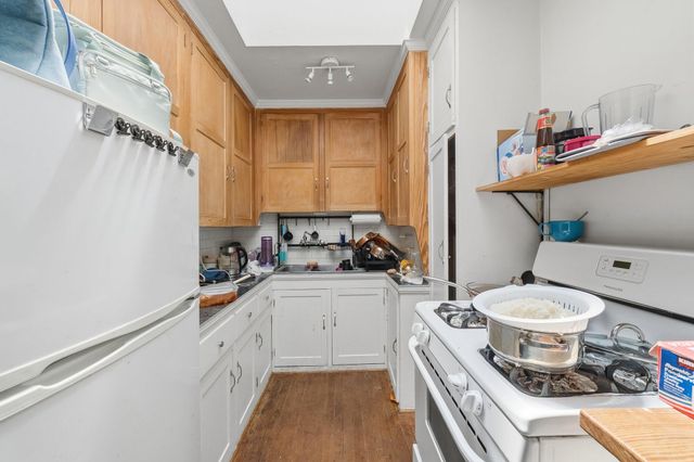 800 W South Street, Kalamazoo, MI 49007