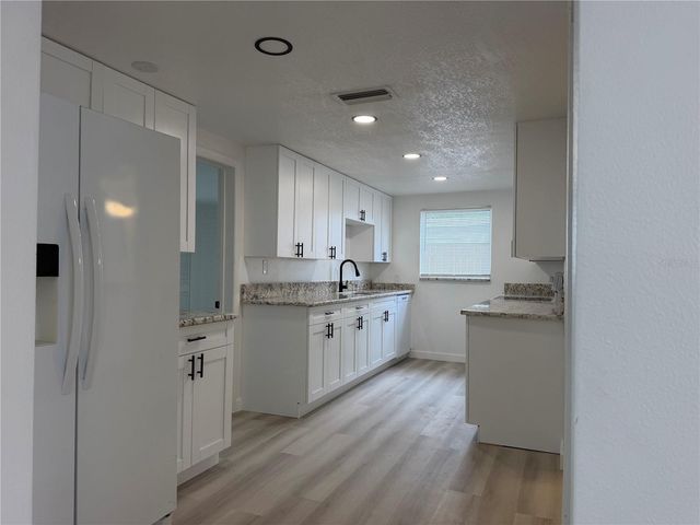 6810 EL CAMINO PALOMA STREET, Port Richey, FL 34668